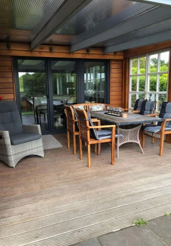 Schaal Lake Residence