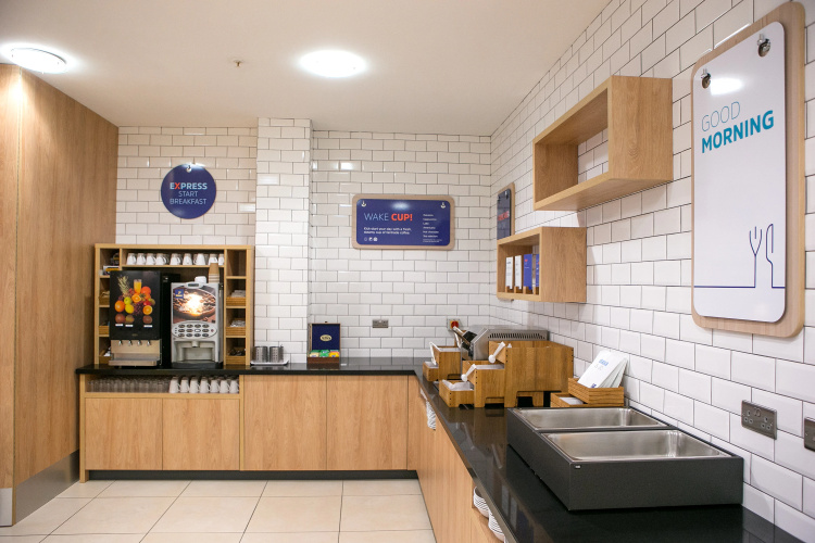Holiday Inn Express Hull City Centre photo 39