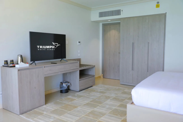 Triumph White Sands