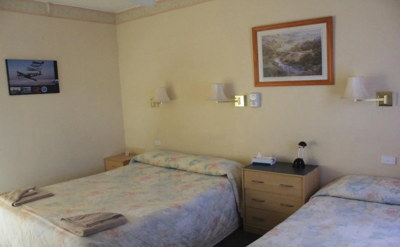 Aromet Motor Inn