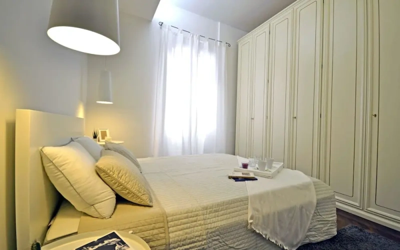 3 Bedrooms Apartment