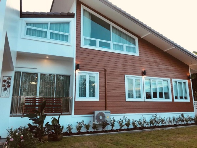 3 Bedrooms Villa