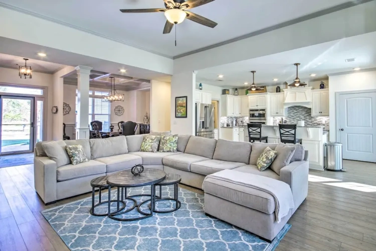 3 Bedrooms Cottage