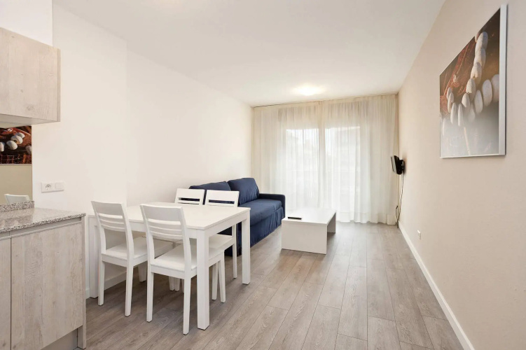 Hotel Port Eugeni