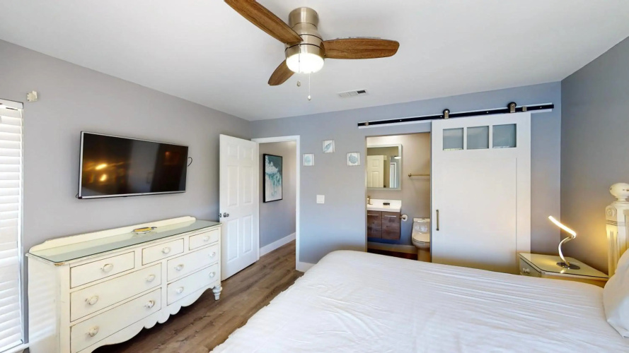 Harbour Point 807