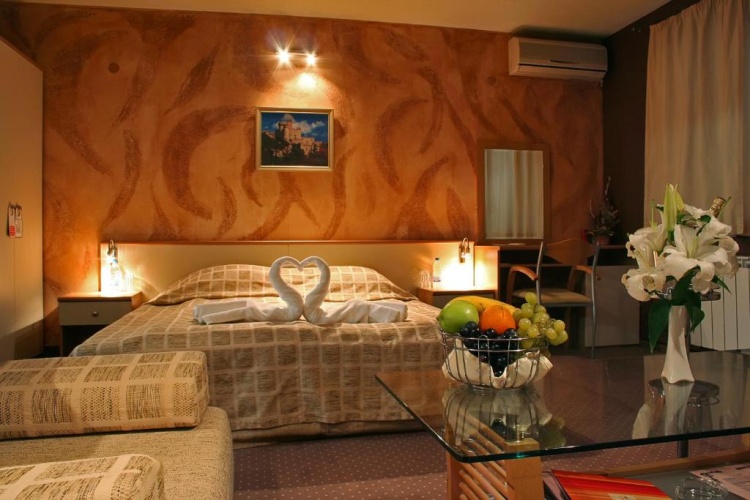 Deluxe Double room with view