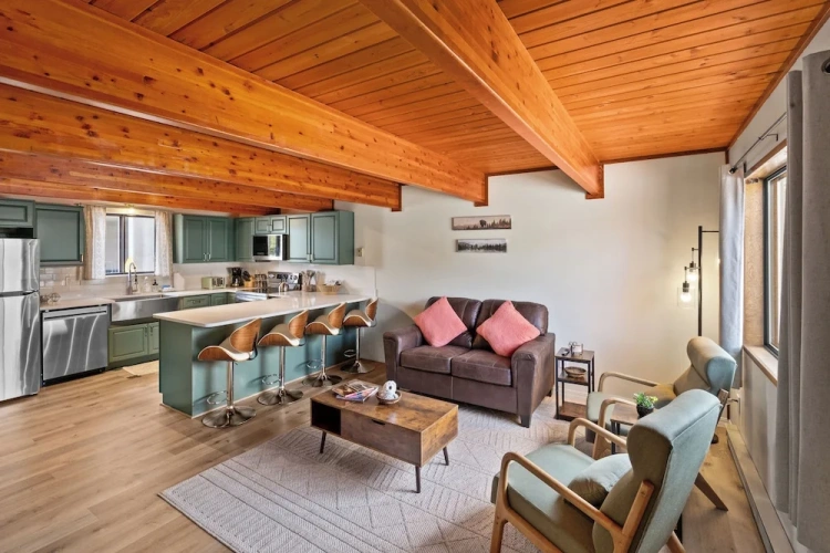 2 Bedrooms Cottage