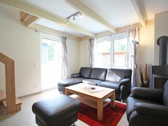 3 Bedrooms Cottage