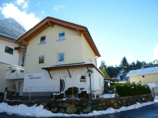 1 Bedroom Double Apartment