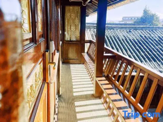 Yue Long Inn