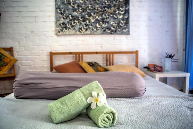 2 Bedrooms Villa