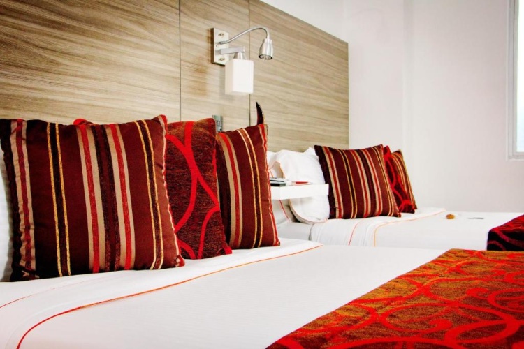 Standard Quadruple room