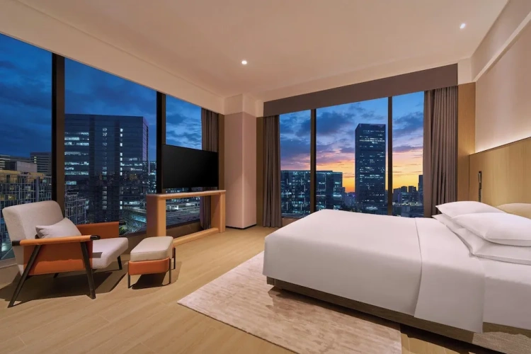Double Suite