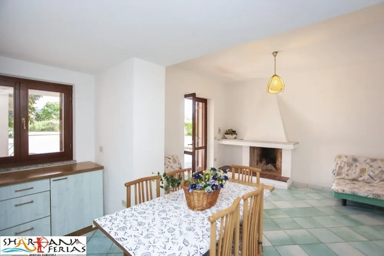 3 Bedrooms Apartment