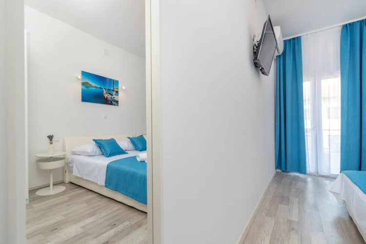Villa Lux