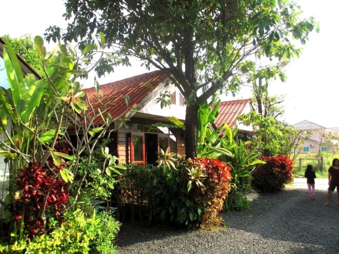 Chorchaipruk Guest House