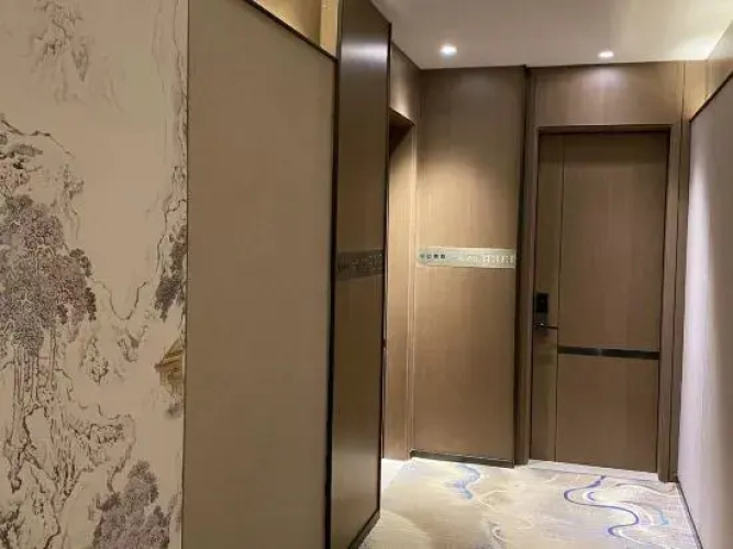 Lanling Lanqiao Hotel