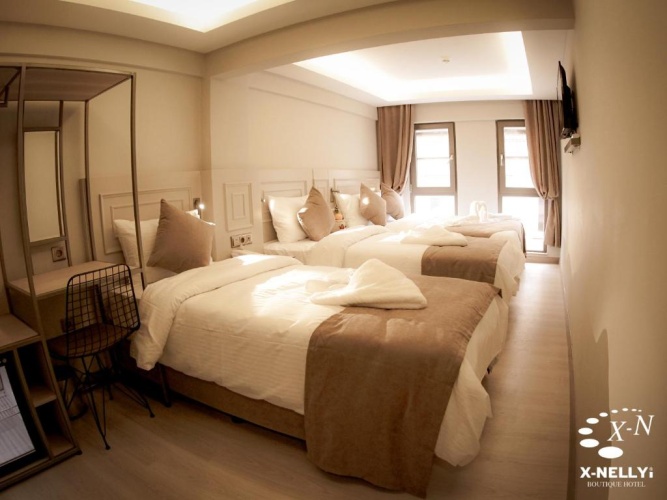 Deluxe Triple room