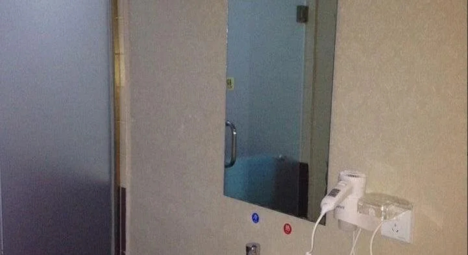 Snail Express Hotel