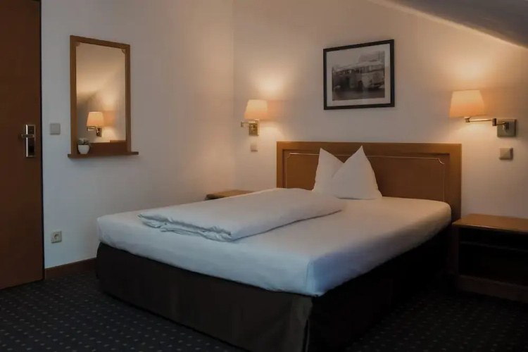 Hotel Alekto