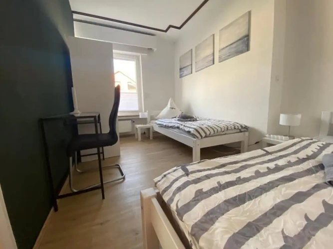 3 Bedrooms Apartment