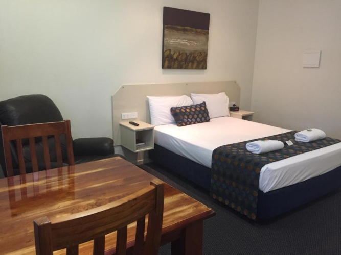 2 Bedrooms Suite