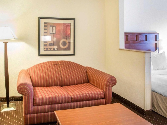 1 Bedroom Double Suite
