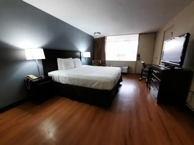 Super 8 Moline Il