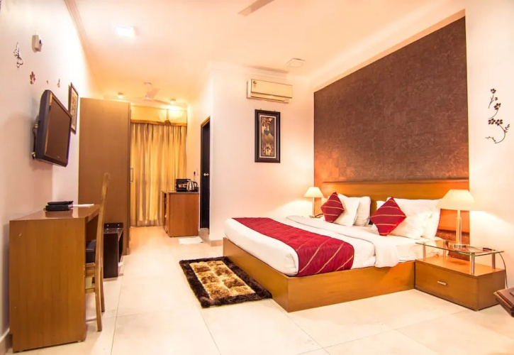 Asian Suites A 585 IFFCO Metro station
