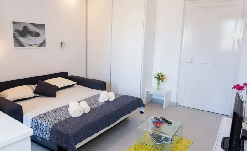 Apartment Simple
