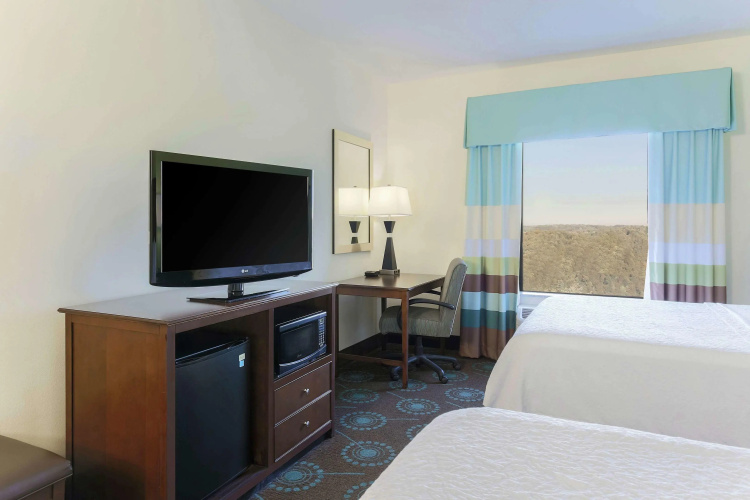 Hampton Inn & Suites Wheeling-The Highlands