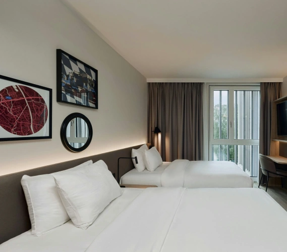 Standard Twin room