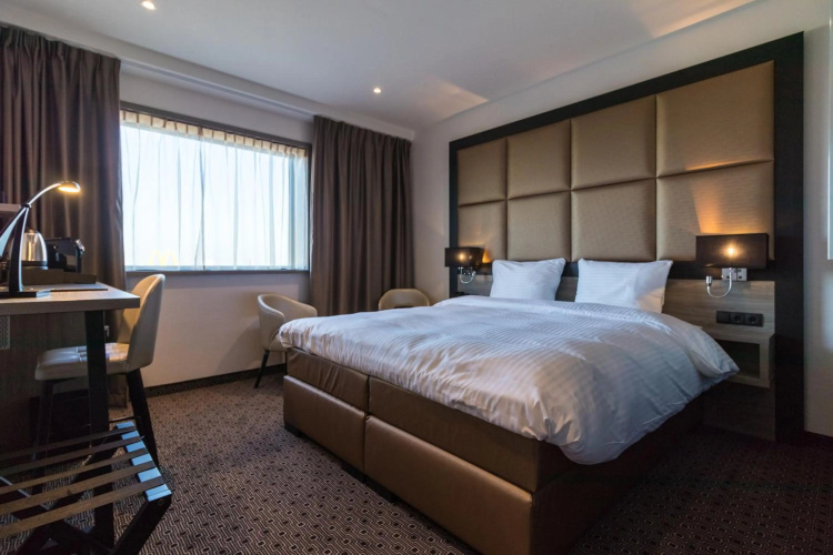 Riva Hotel The Hague photo 6