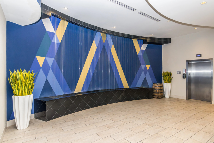 Holiday Inn Express And Suites Louisville Downtown photo 16