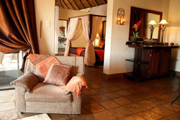 Amanzingwe Lodge Conference Centre & Spa