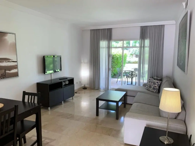 2 Bedrooms Apartment with balcony