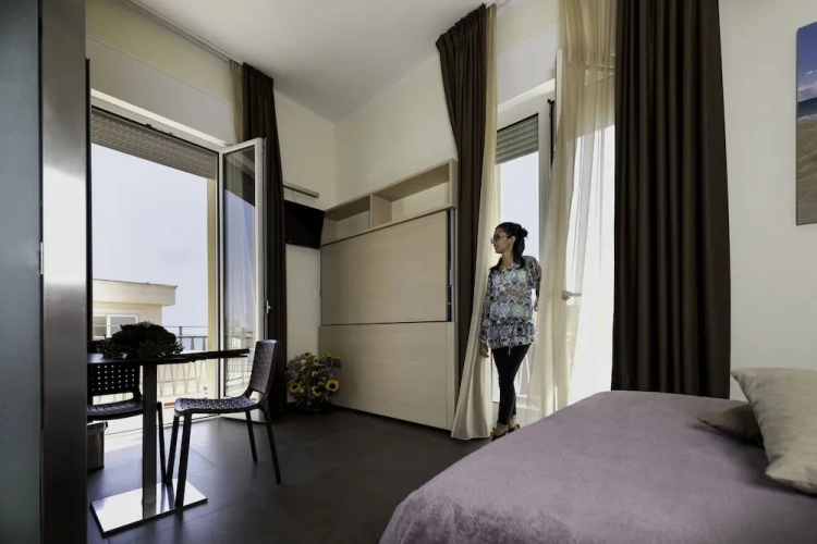 Superior Annex Building (Via Urso, 35) Double room with balcony