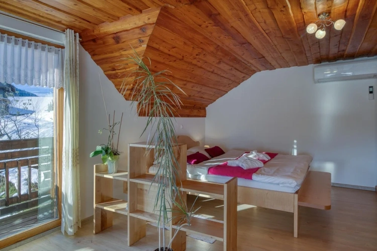 Family Chalet with balcony