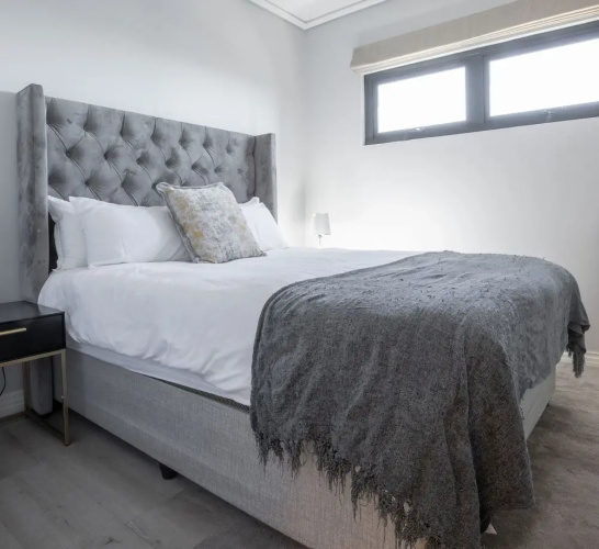 16 On Bree Unit 1713