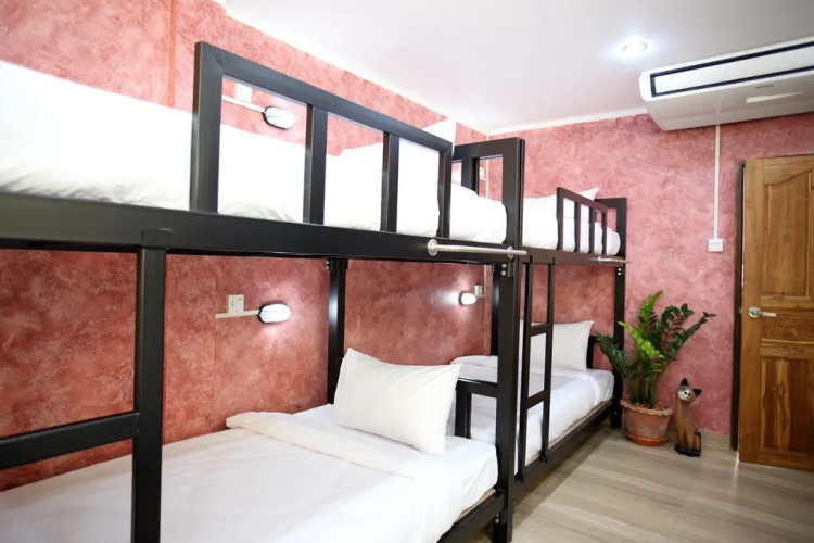 Thai Cat Hostel BB Bangkok