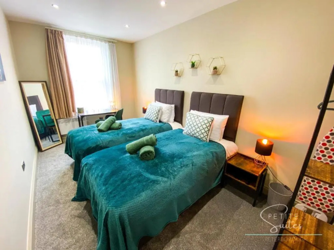 The Wild Fauna Suite - Petite Suites