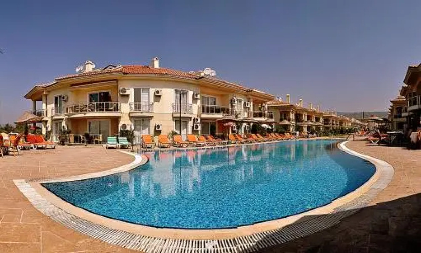 Sunset Beach Club Aqualettings Aqua 32