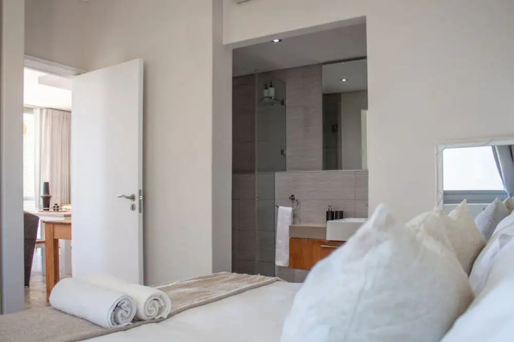 Spacious 2bed Harbor Haven V A Waterfront Canals