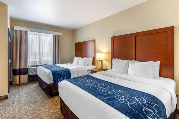Comfort Suites Near Denver Downtown