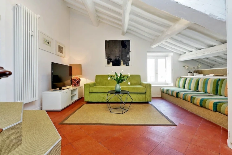 1 Bedroom Apartment with balcony