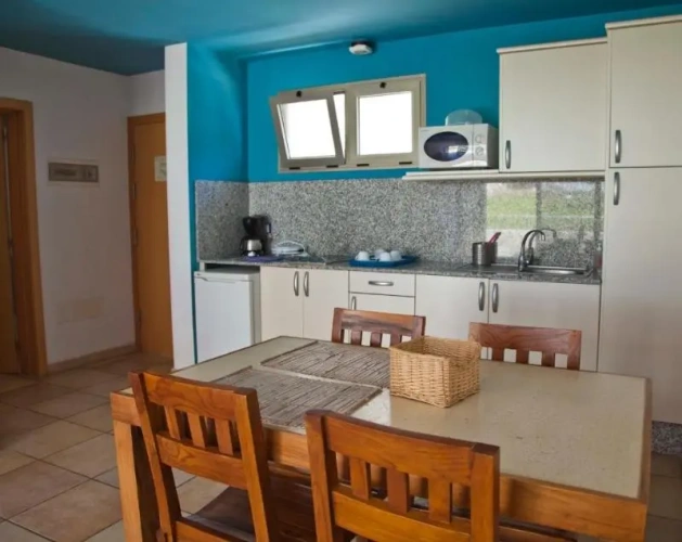 2 Bedrooms Quadruple Apartment with balcony