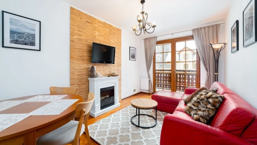 Apartment with balcony