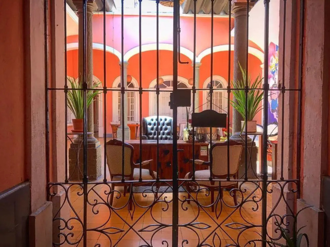 Maska Mansion