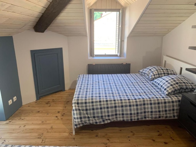 3 Bedrooms Apartment