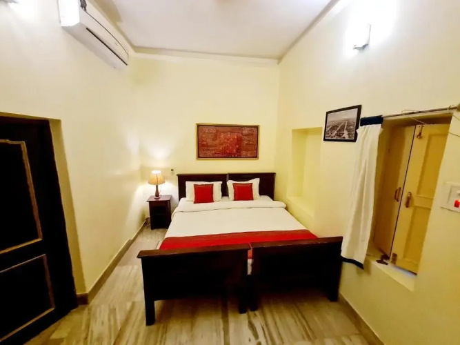 Hotel Shahi Garh